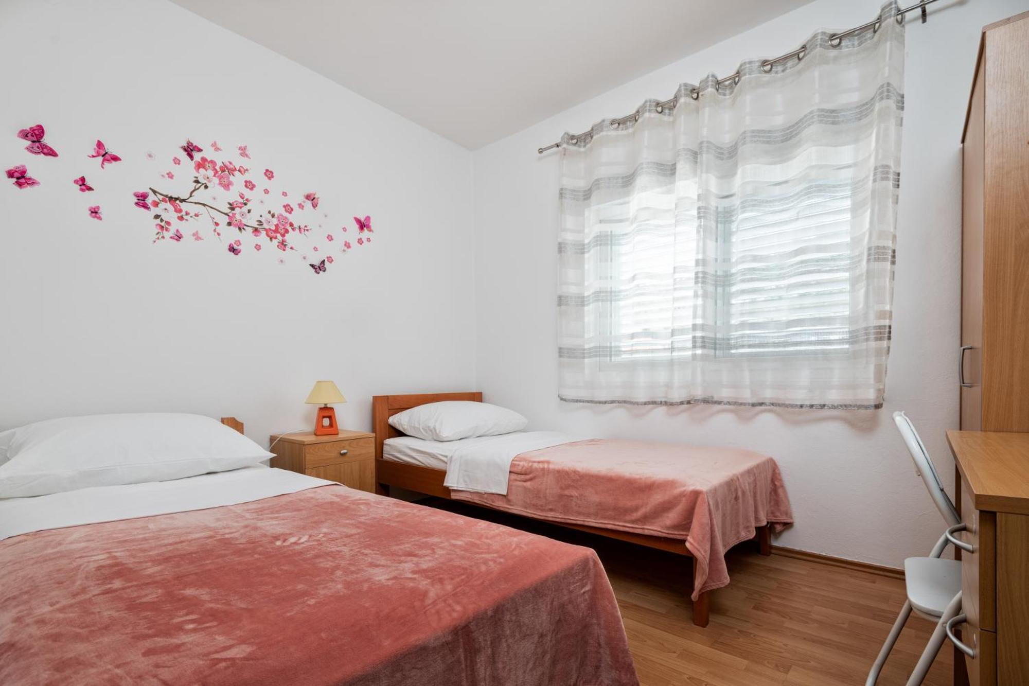 Apartment Mihaela ブラチェ エクステリア 写真