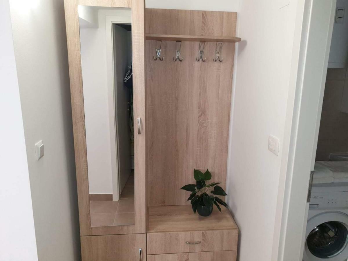 Apartment Mihaela ブラチェ エクステリア 写真
