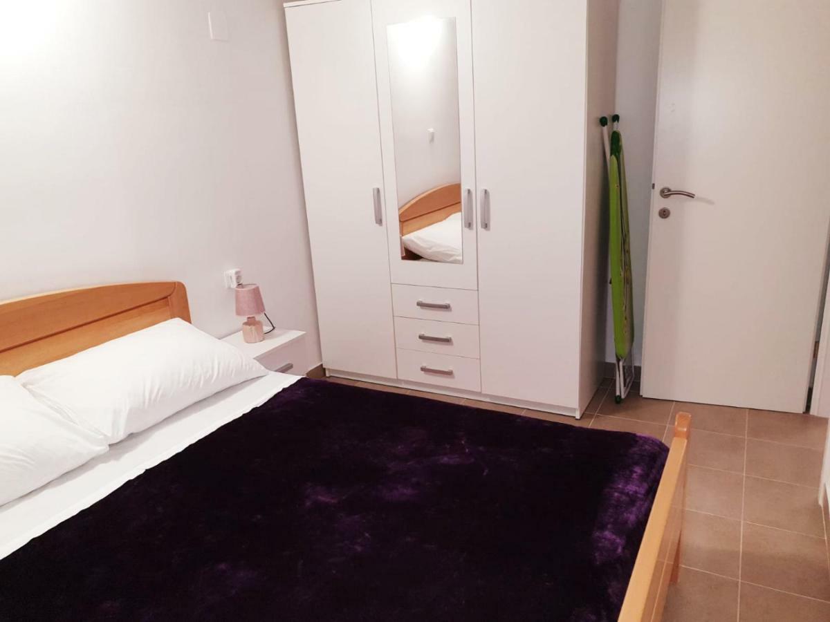 Apartment Mihaela ブラチェ エクステリア 写真